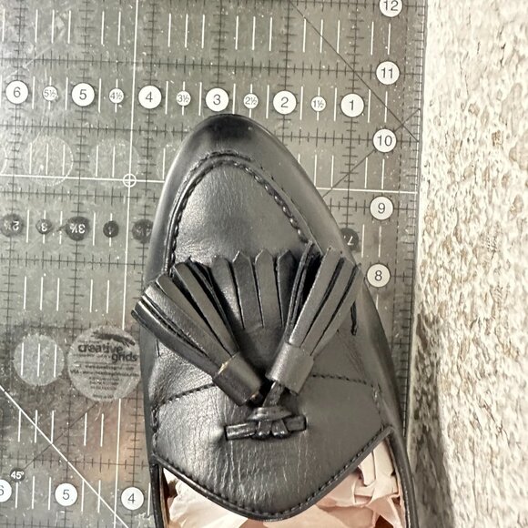 Gravati for Wilkes Bashford Women Size 8.5M Black Leather Tassel Heel shoes - Picture 11 of 12